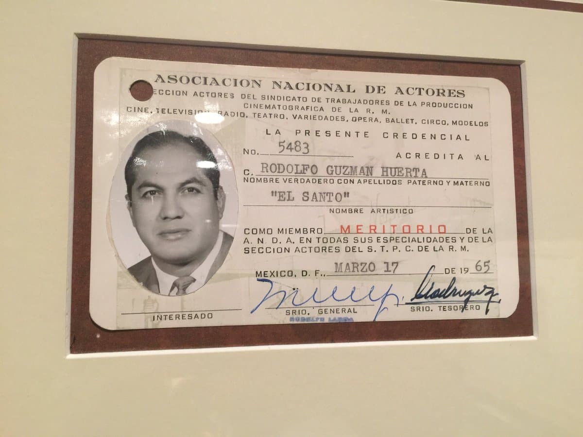 La credencial del Santo como parte de la Asociación Nacional de Actores es parte de la colección personal de Guillermo del Toro.