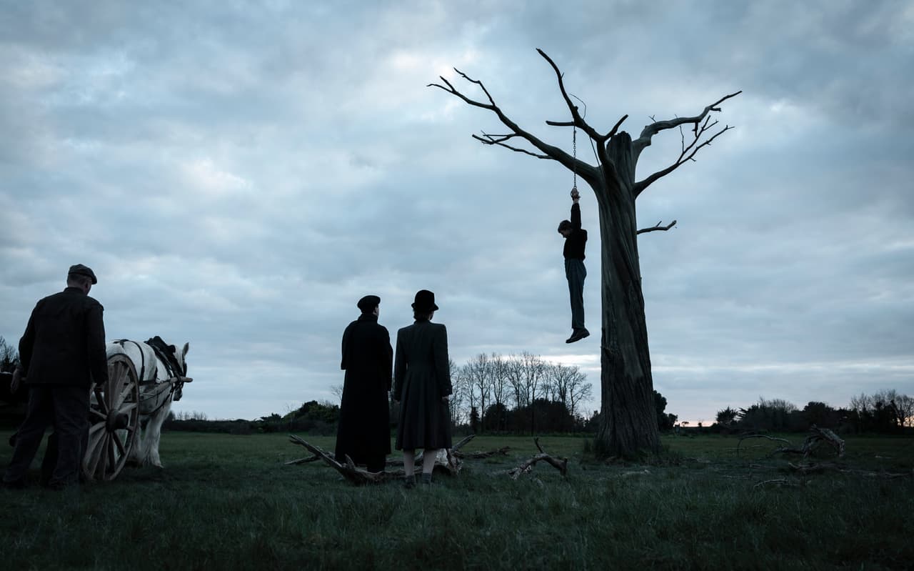 "Las últimas series que vi fueron 'The looming tower' sobre los eventos que llevaron al 11 de septiembre de 2001. Me encanta 'Gentleman Jack', una serie británica, y cuando quiero salir, he salido mucho a andar en bicicleta."