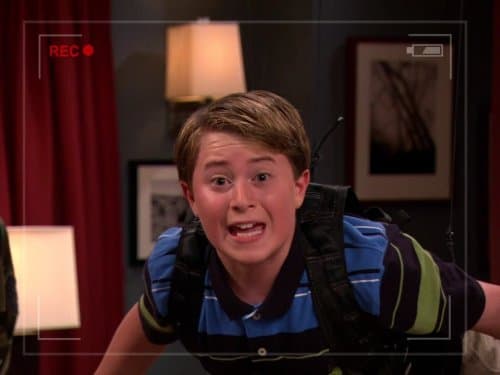 En 2007, Reed interpretó por primera vez a Nevel Papperman, un joven que tiene su propio blog en internet donde recomienda qué ver. Su papel de villano que apareció en total en 8 episodios hasta el 2012 le encantó a la audiencia .