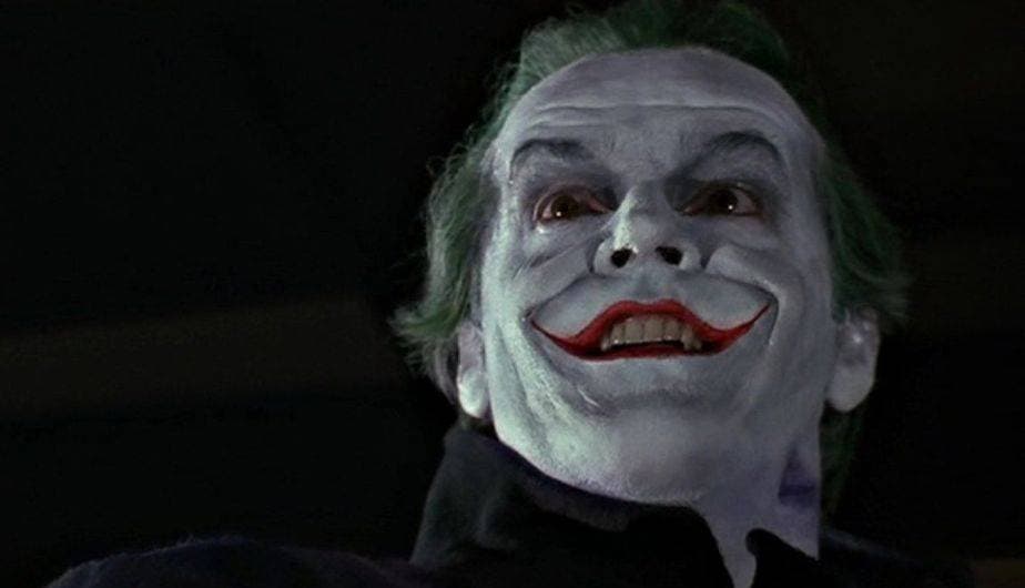 Antes de que Heath Leadger y Joaquin Phoenix hicieran interpretaciones de culto, Nicholson dio al Joker un aspecto demencial en la primer cinta de Batman.