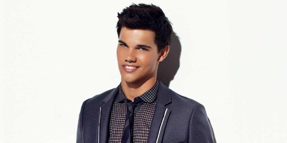 9. Taylor Lautner: Tuvo que aumentar músculos para su papel en Twilight, ya que dijeron que estaba muy flaco.