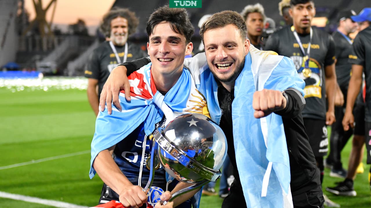 Faravelli dedica mensaje a Anselmi tras ser despedido del Botafogo