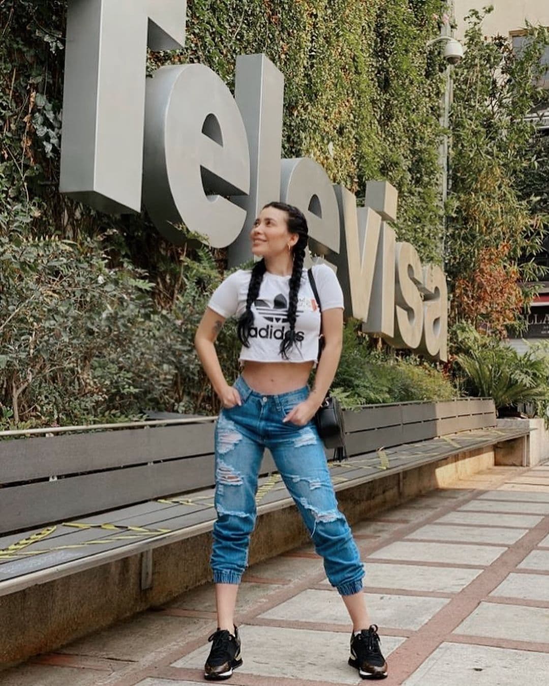 Brenda ya está en su nueva casa: Televisa. Otros que llegaron para este reality son Tania Rincón y Mauricio Barcelata para la conducción.