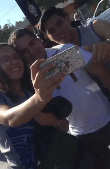 Al parecer el camarada está disfrutando de la fama que estos memes le están dando.