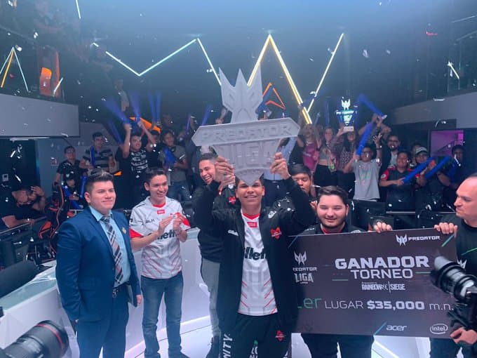 Este es el esfuerzo detrás de campeones nacionales en videojuegos