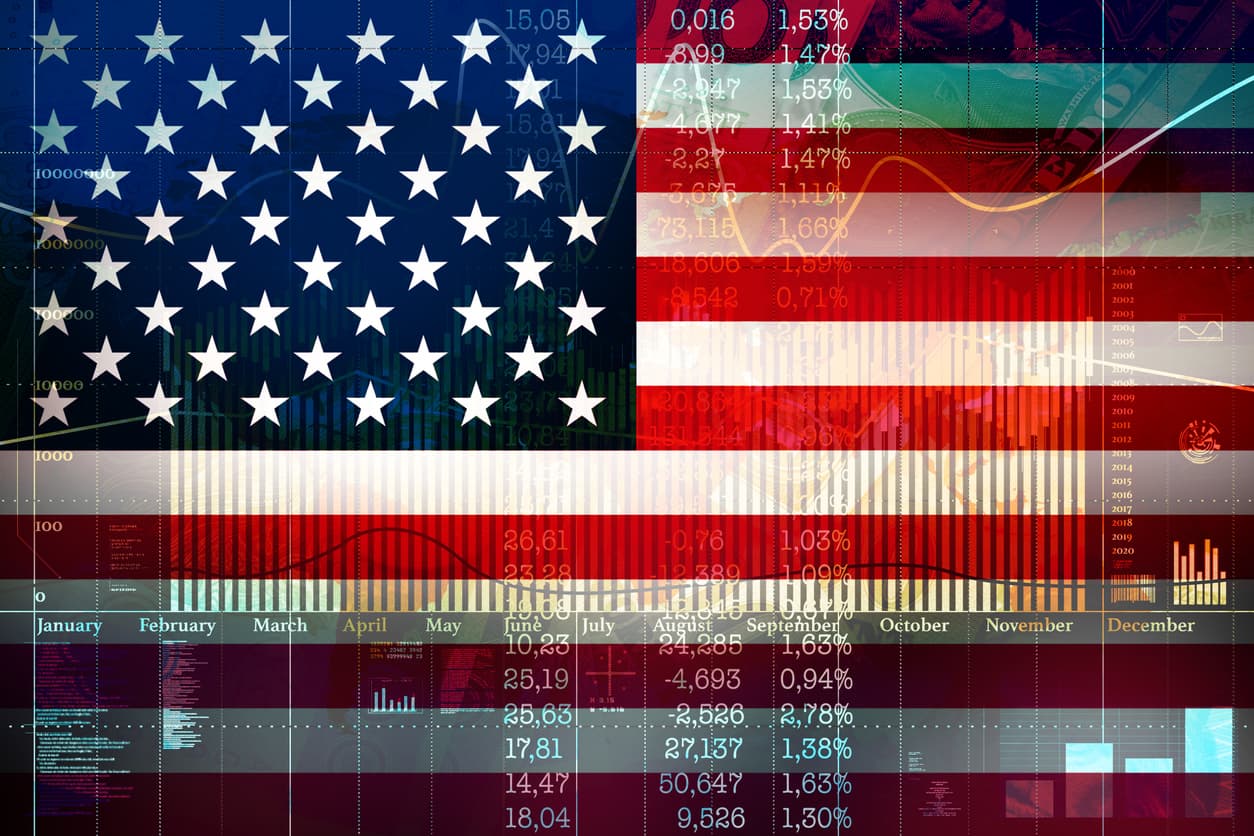 Los datos económicos dicen una cosa y la gente espera otra por las políticas de Trump