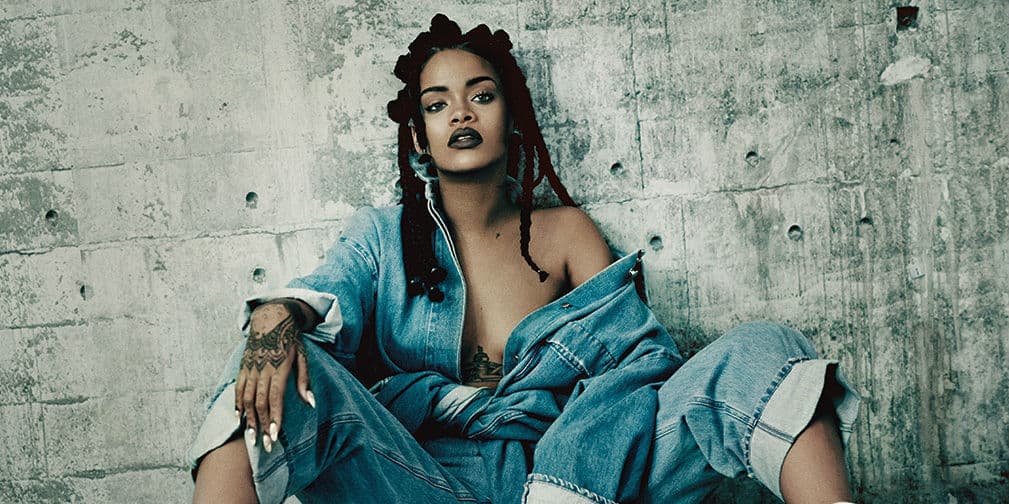 9. Rihanna: La cantante odia sus piernas porque cree que son demasiado voluminosas.