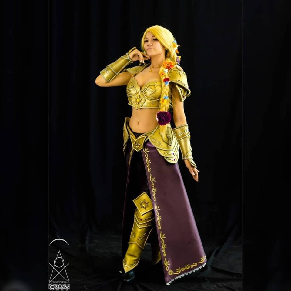 Momo Kim Lee es una cosplayer mexicana.