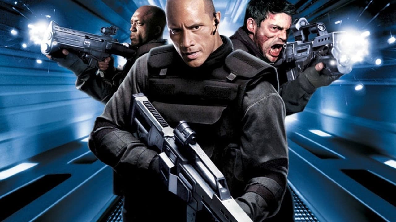 La película de Doom fue tan mala que ni teniendo a The Rock en ella levantó en taquilla.