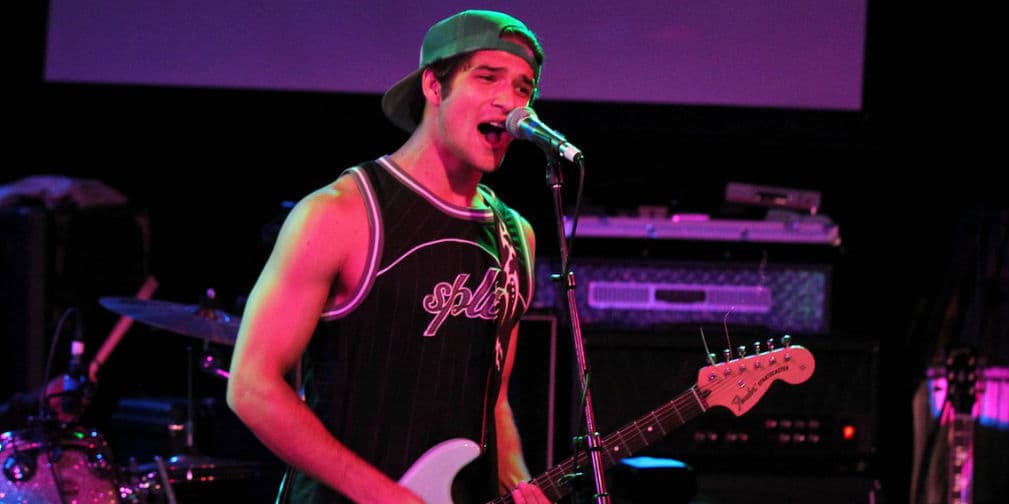 Tyler Posey quiere ser vocalista de Blink 182