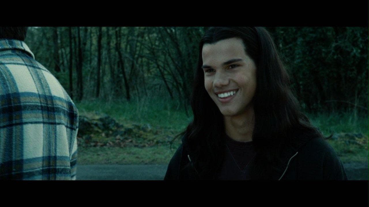 Taylor Lautner a pesar de que comenzó su carrera desde pequeño, tuvo un gran empuje al conseguir el papel de Jacob Black. El actor acaba de cumplir 29 años el pasado 11 de febrero.