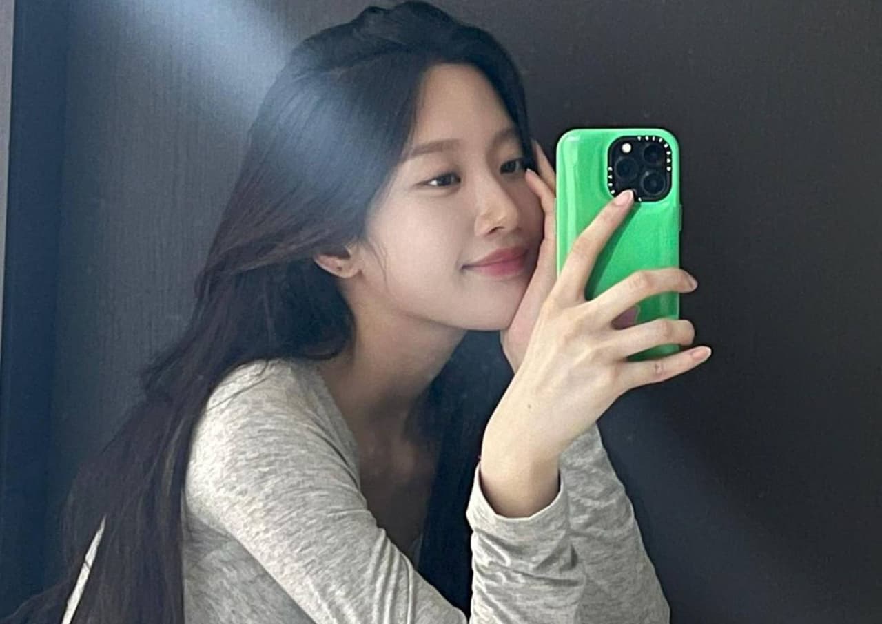 Moon Ga Young