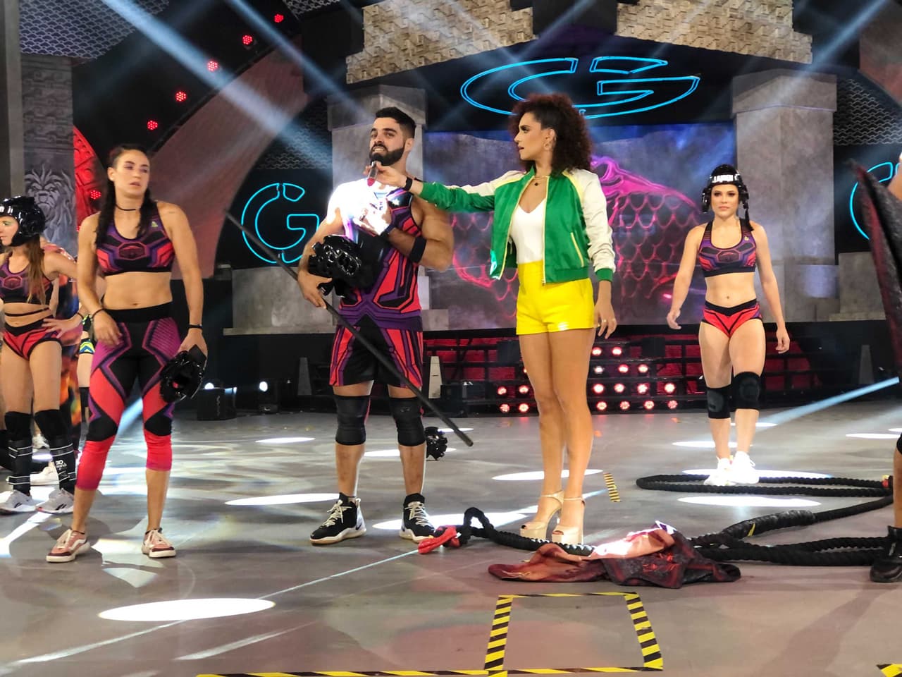 En 'Hércules', Chuy tomó el micrófono para pedir que no le quitaran el punto, pero Nicola rápidamente respondió que solo le dio un calambre y que no tenía ningún problema en competir con él.