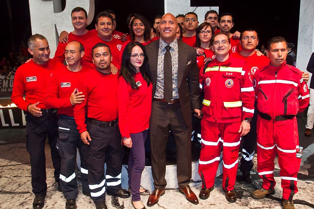 2015 - El actor estadounidense vino de nueva cuenta a a capital el 23 de mayo de dicho año, en esa ocasión fue para el estreno mexicano de su largometraje 'San Andreas' (Terremoto: La Falla de San Andrés) en el Cinepolis Paseo Acoxpa. Estuvo rodeado de bomberos, a modo de reconocimiento a su labor, esto por el papel de su personaje en la cinta.