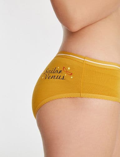La pantaleta de Sailor Venus lleva en su diseño las gafas clásicas de Sailor V.