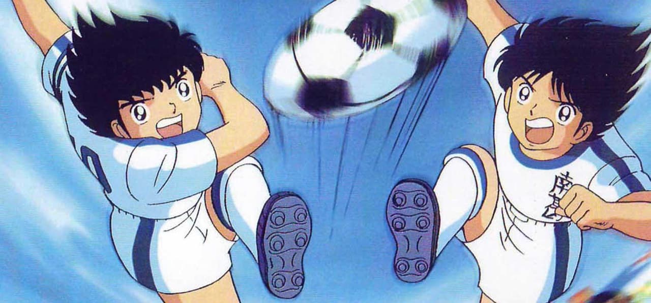 Intenta lograr un Tiro Combinado como el Oliver y Tom. Lo más probable es que te rompas el empeine. Y, de paso, el balón no vaya a ninguna parte.