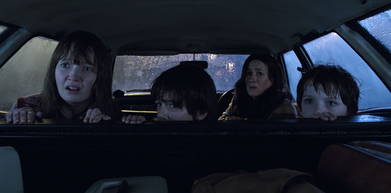 Uno de los hechos que no salió en la película fue que los juguetes de los niños Hodgson fueron arrojados y eran demasiado calientes para tocarlos.