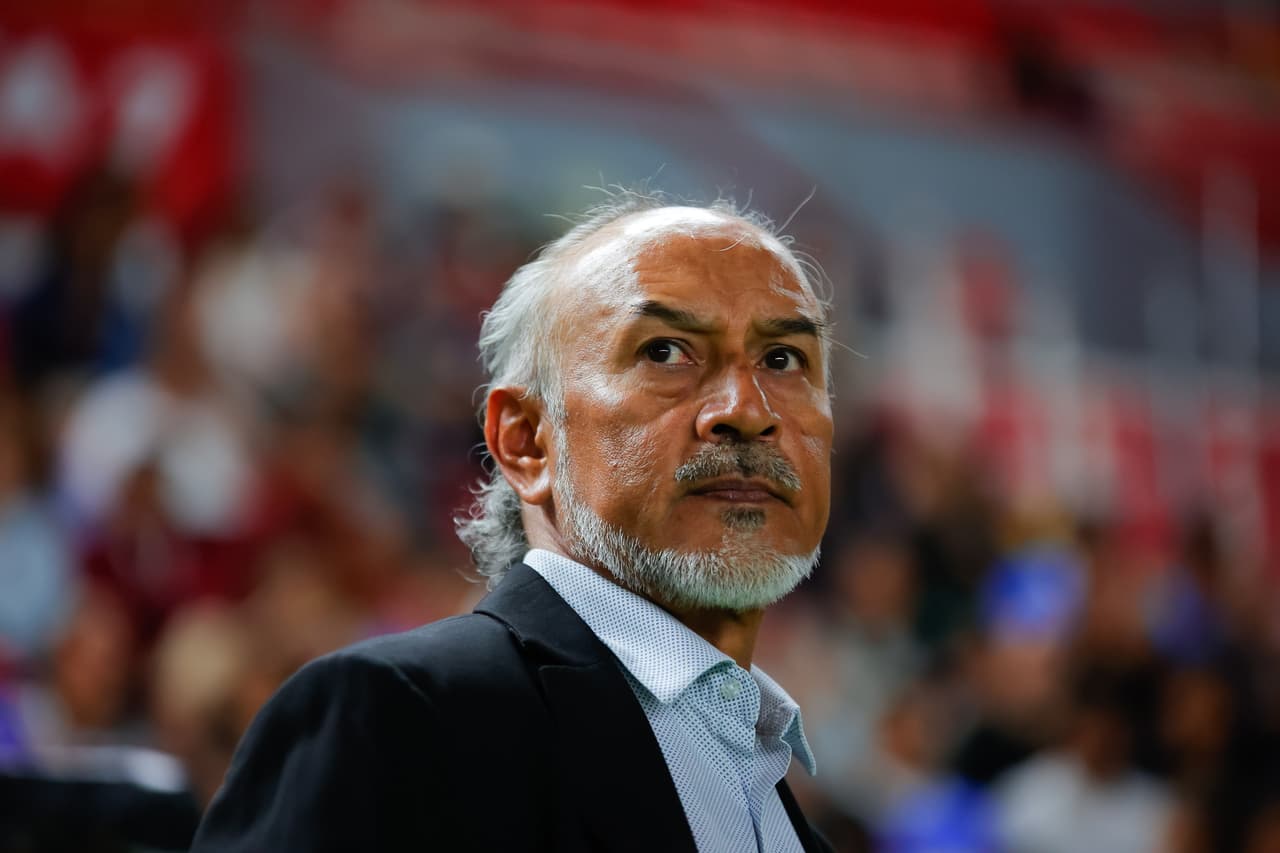 'Potro' Gutiérrez tiene las horas contadas en Cruz Azul tras polémica