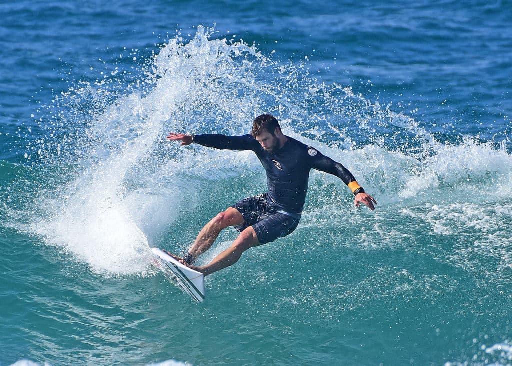 BYRON BAY, NSW - APRIL 28: Chris Hemsworth is seen surfing and relaxing at the beach on April 28, 2016 in Byron Bay, Australia. (Photo by Matrix/GC Images)