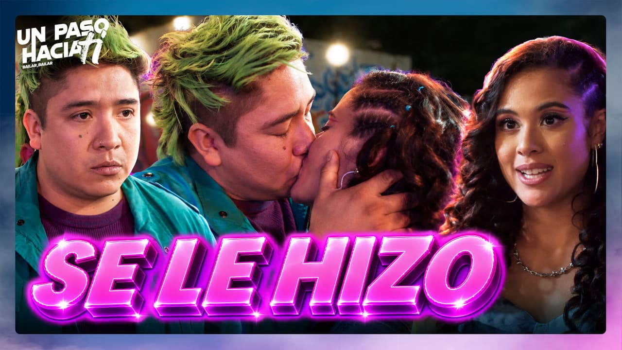 Un Paso Hacia Ti. Capítulo 18: Se DAN tremendo BESO frente a sus AMIGOS
