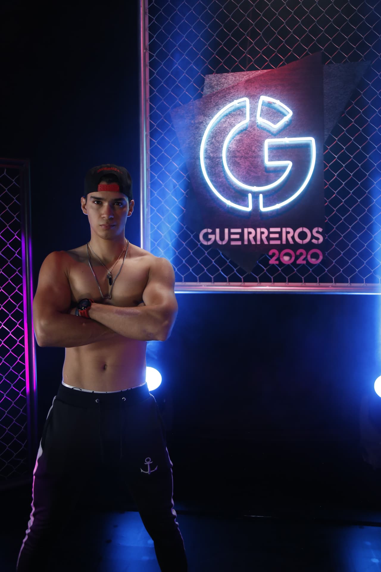 Tiene 20 años y es de Guadalajara, Jalisco.