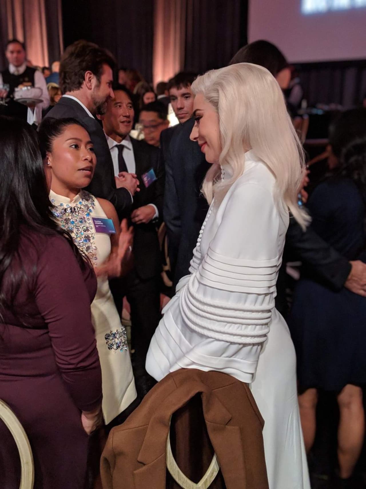 Lady Gaga ha promovido por años que sea el talento lo que se mire. Por eso la sonrisa de Mamá Monstruo al ver triunfar a la oaxaqueña.