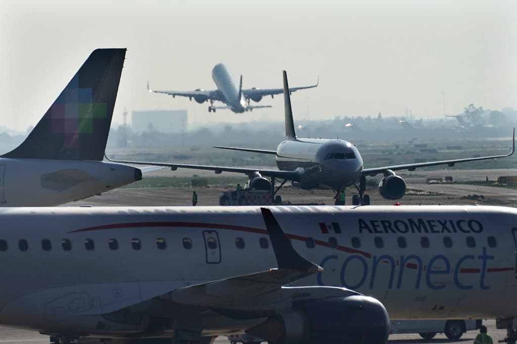EEUU intensifica una pelea con México que afectaría vuelos de pasajeros 