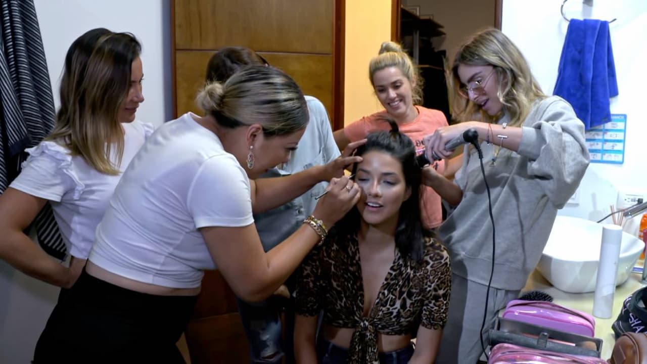 Las chicas arreglaron a Jhoss para su cita en Inseparables 2021