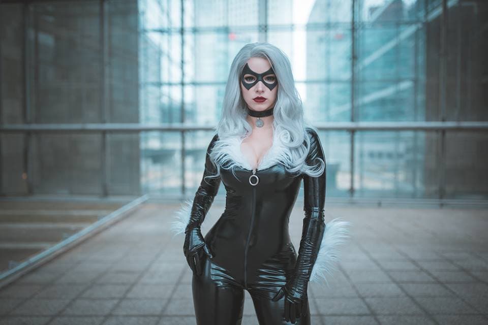 Amamos a las cosplayers. Y sabemos que, cuando se acerca Noche de Brujas, se ponen creativas.