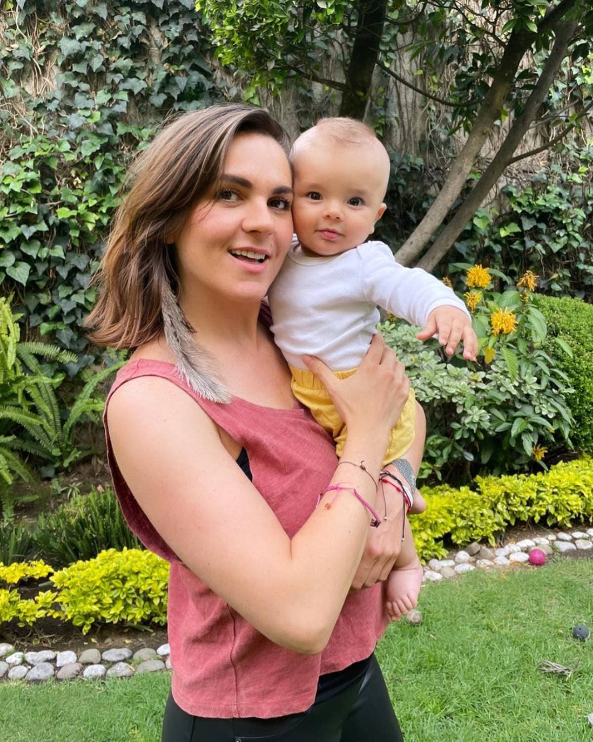 ¡Qué rápido pasa el tiempo! Zoraida Gómez celebra el primer cumpleaños de su hijo