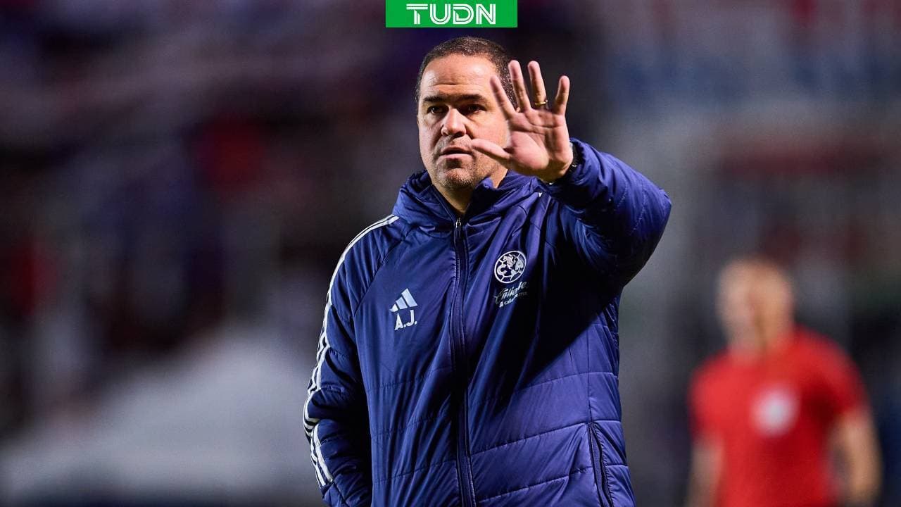 ¡Abonados podrán despedir a André Jardine del América!