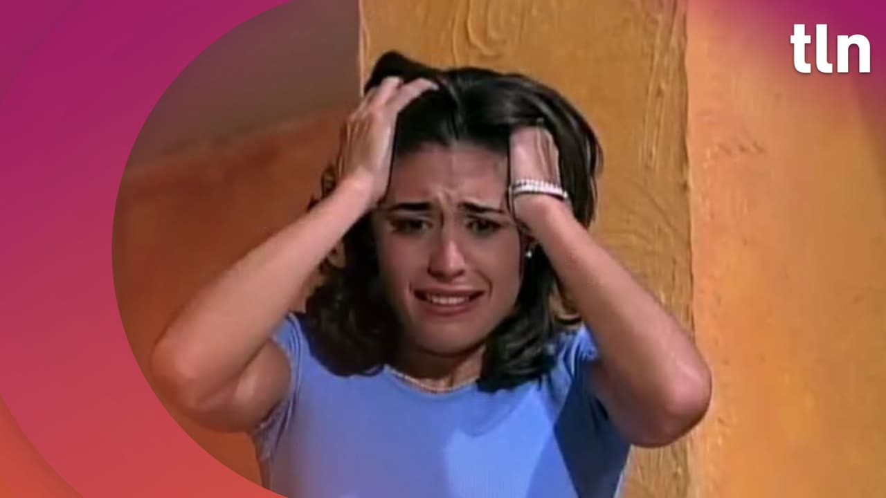 Diana arroja a Francisca por las escaleras en 'Ángela'