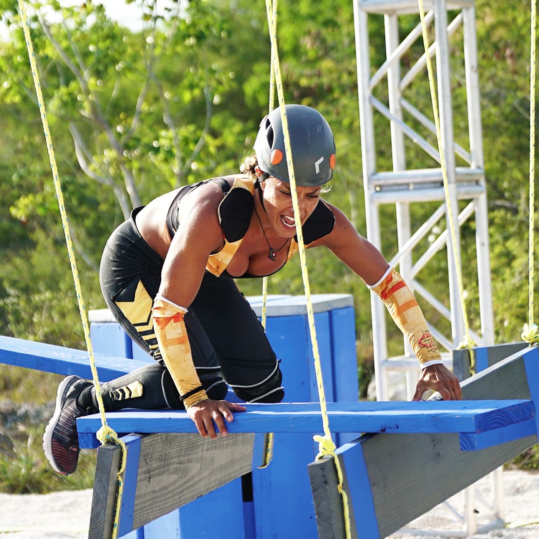 La poderosa Thaily Amezcua en los aires.