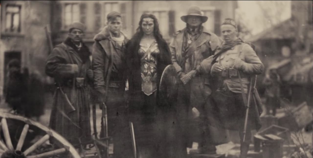 Chris Pine y Gal Gadot en 'Mujer Maravilla'