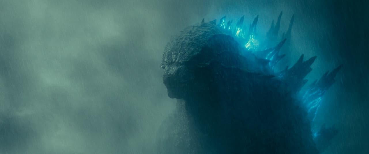 La película tiene la misma alineación de kaiju que en la cinta Ghidra, monstruo de tres cabezas (1964)