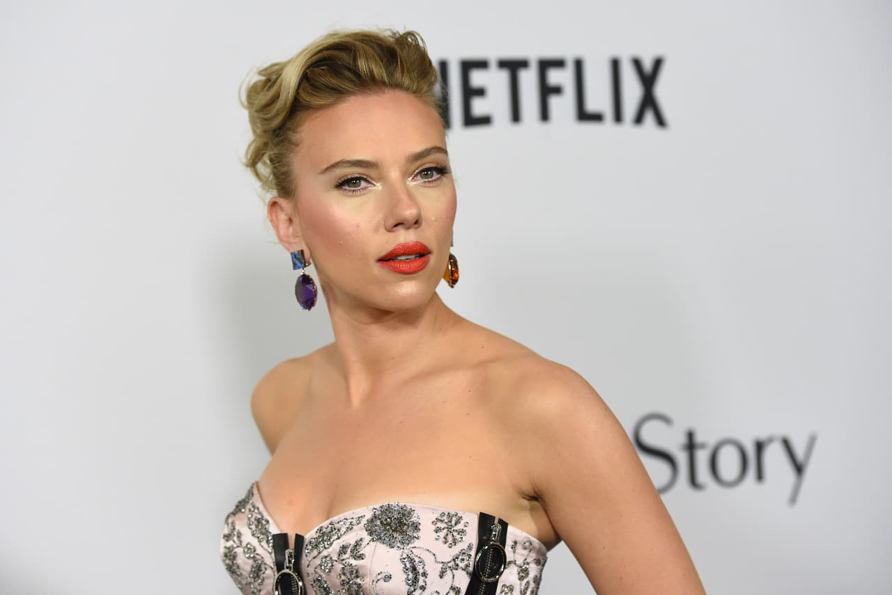 Mejor actriz: Cynthia Erivo, Scarlett Johansson, Saoirse Ronan, Charlize Theron, Renee Zellweger.