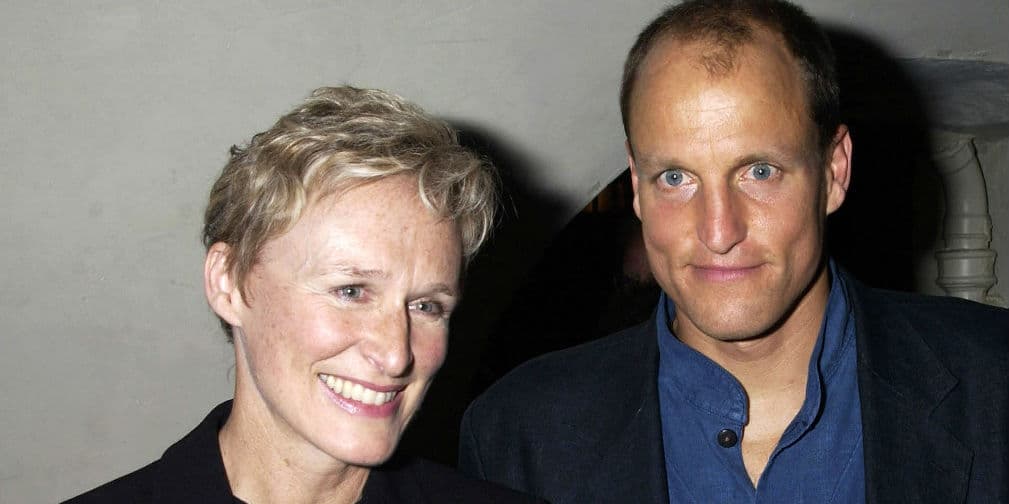 8. Glenn Close y Woody Harrelson: Se conocieron en 1991 en una obra de teatro y empezaron una relación.