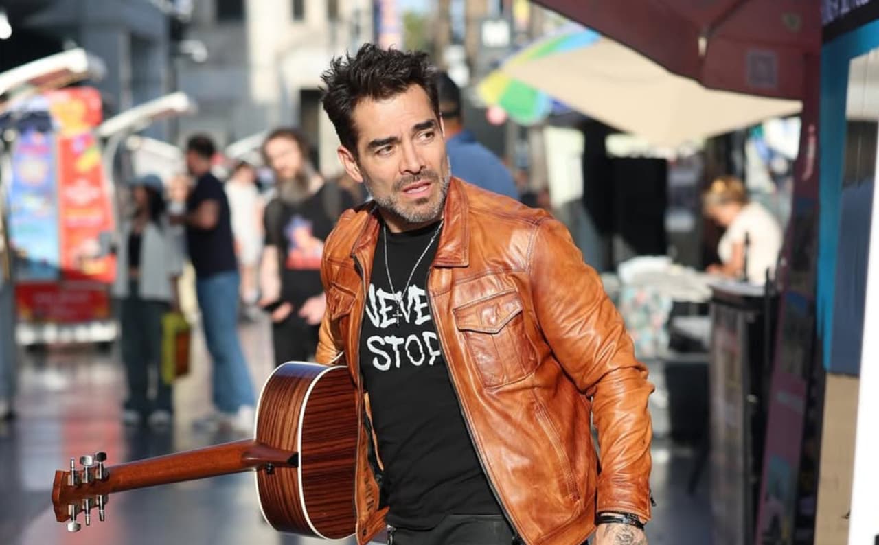 Omar Chaparro lanza su nuevo disco 'Inesperado' y revela si dejará la actuación