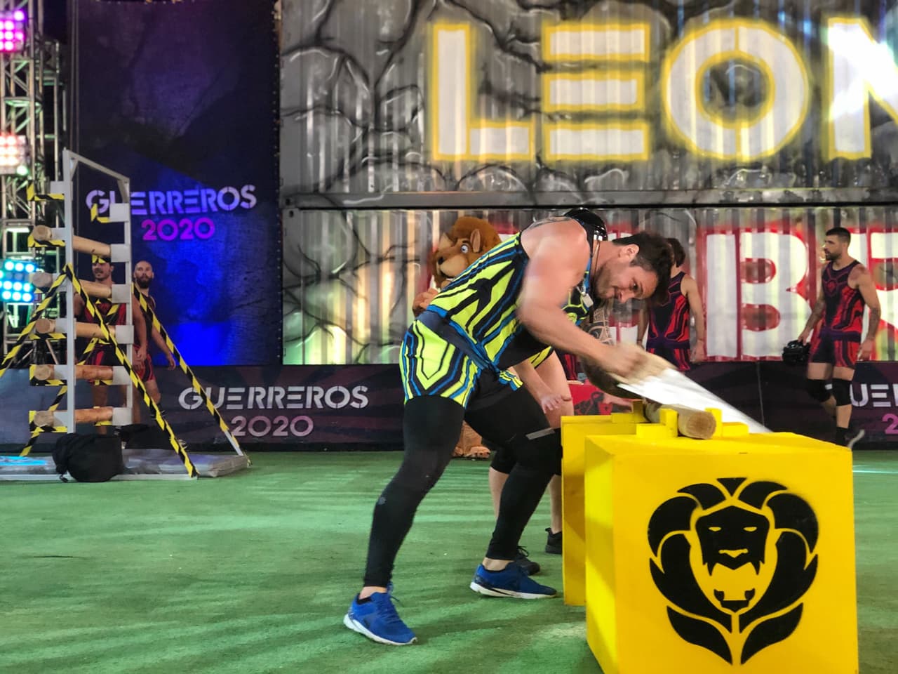 En el Circuito de Velocidad, Nicola salió bueno para serruchar y, junto a Ella, sacaron ventaja contra sus adversarios haciendo que los Leones superaran en marcador a los Cobra.