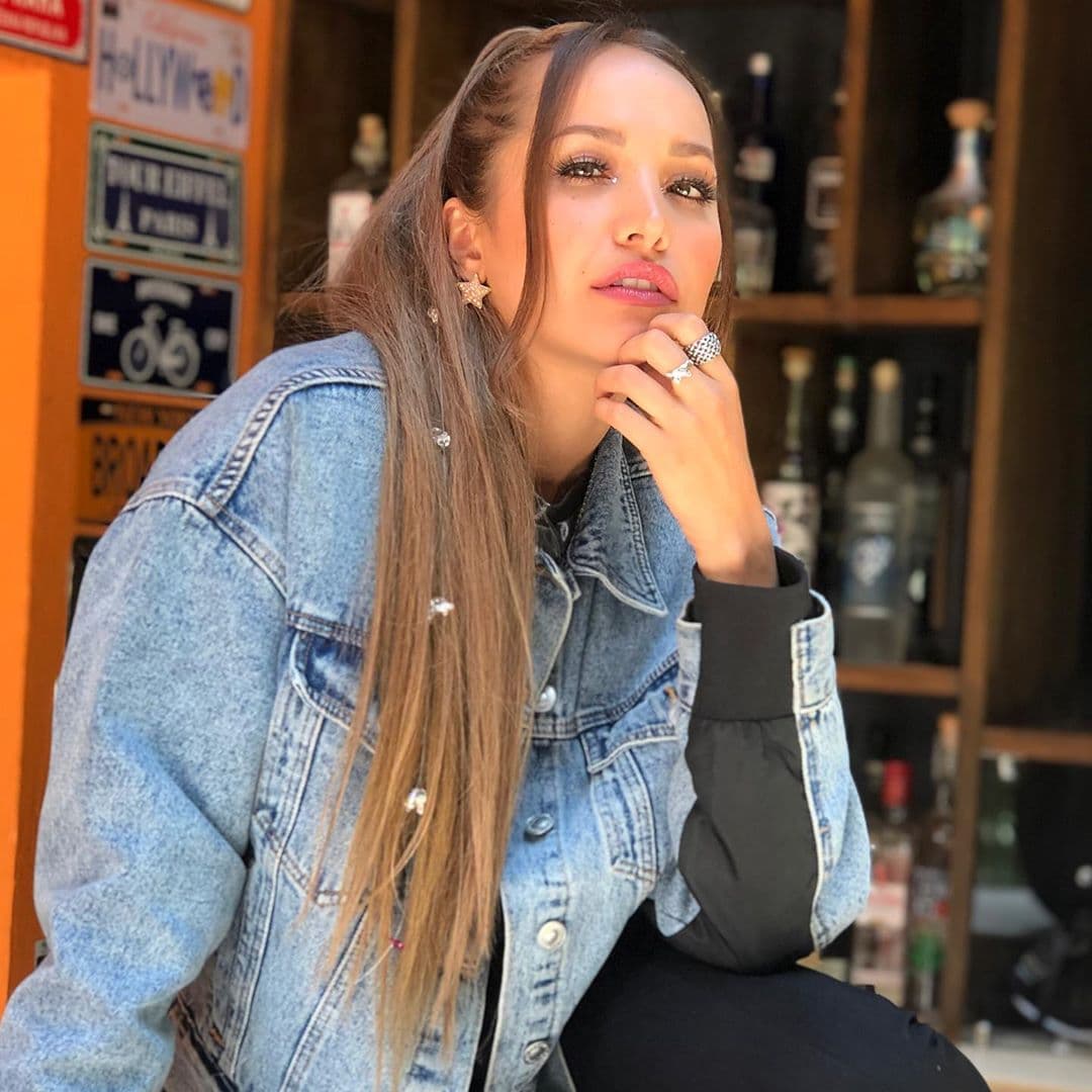 Al escuchar la noticia, Jessica respondió con un contundente “sí, acepto”, aunque se desconoce cuándo ocurrirá, además de que no se habló sobre el equipo al que pertenecería, Leones o Cobras.