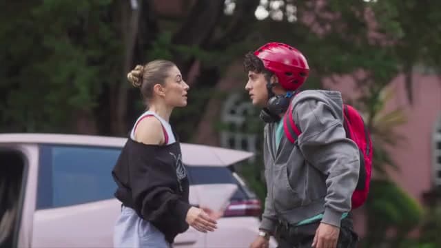 ¡Ana Sofía atropella a Kevin!