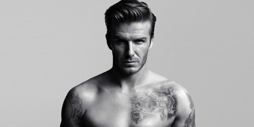7. David Beckham: No se queda atrás, todo su cuerpo está cubierto por 15 tatuajes.