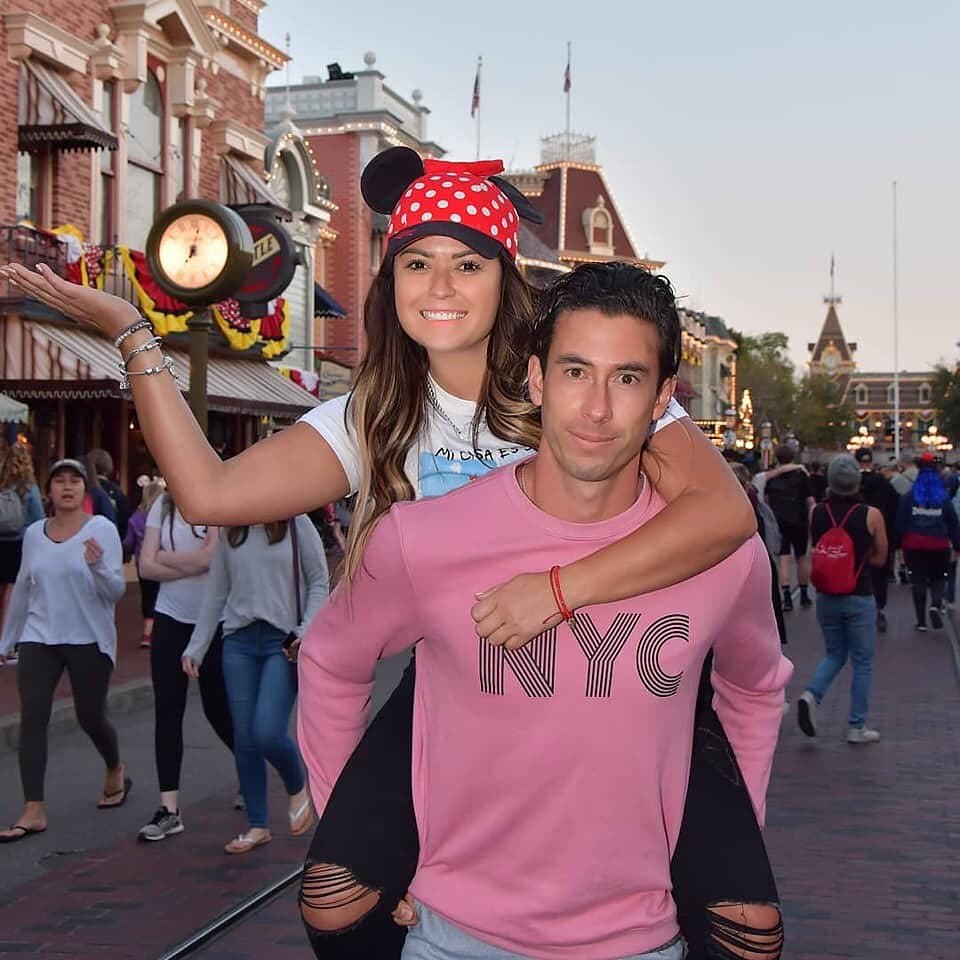 ¡Qué llevados! Óscar Jiménez asusta a Mariana Echeverría con broma en Instagram