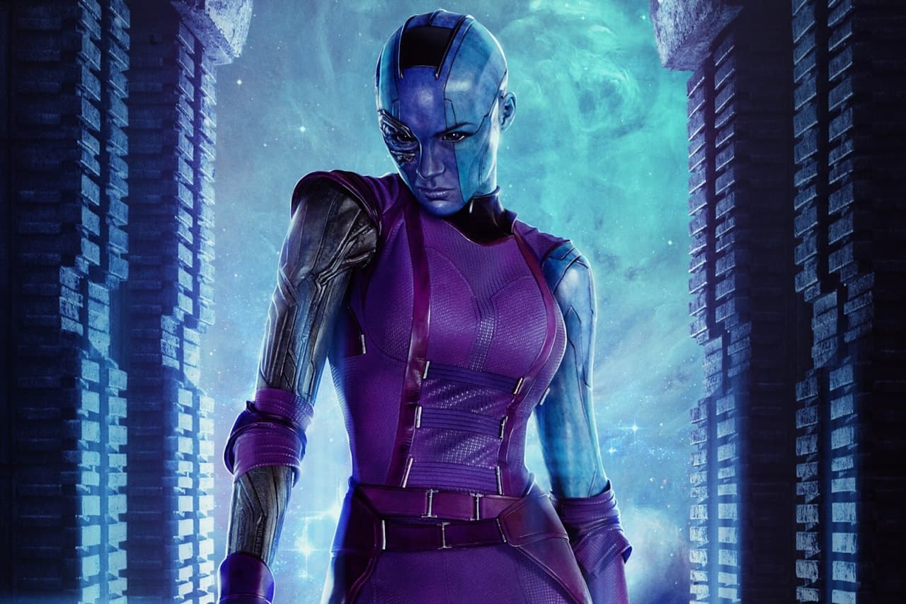 Ella interpreta a Nebula en el Universo Cinematográfico de Marvel.