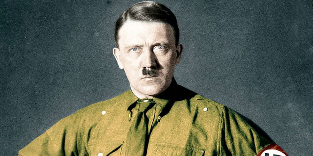 4. Adolf Hitler (1889, 1945): Investigadores sostienen que no se suicidó y pasó sus últimos días en Argentina.