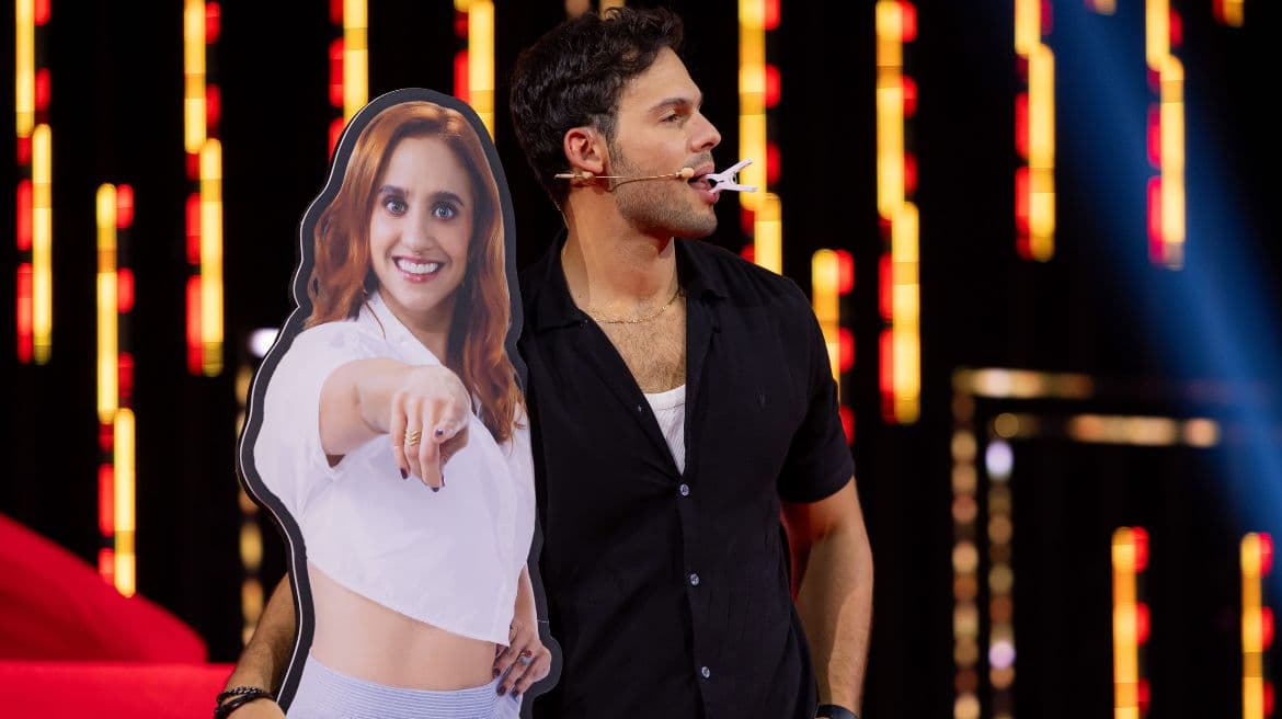 Palomares y su Adriana de cartón