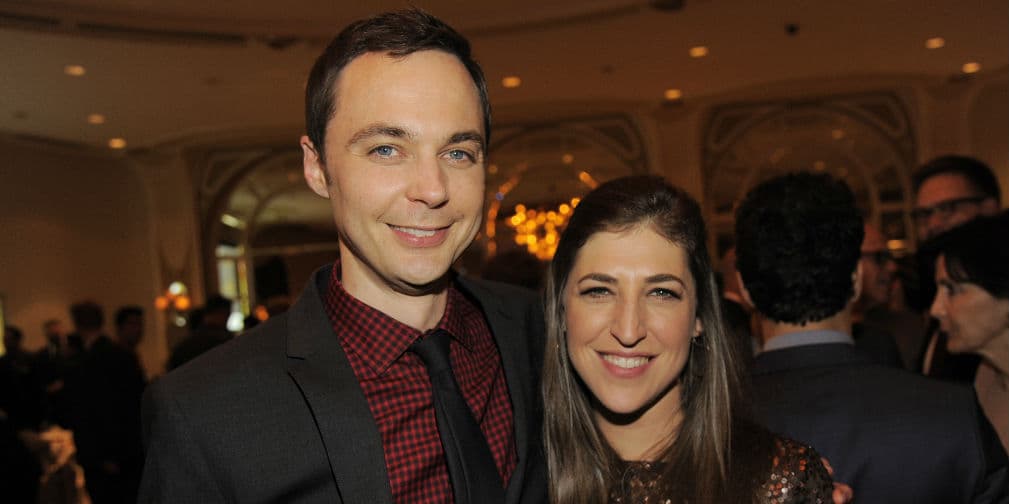 Sheldon y Amy aceptan el #IceBucketChallenge