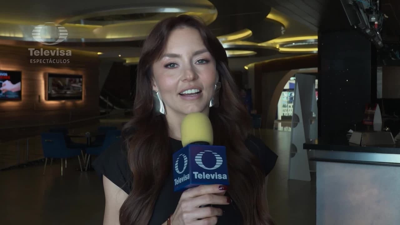 Angelique Boyer se aparece en una sala de cine y así sorprende a todos sus fans