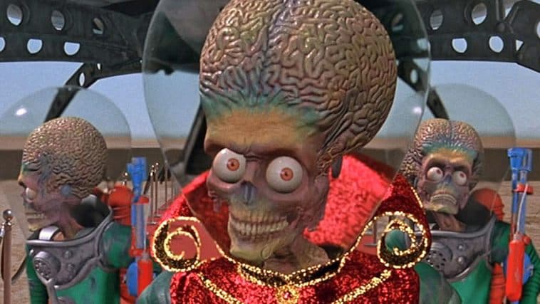 Los marcianos de 'Mars Attacks!' son un clásico. Su apariencia es terrorífica y graciosa al mismo tiempo y su pelicula está loquísima.