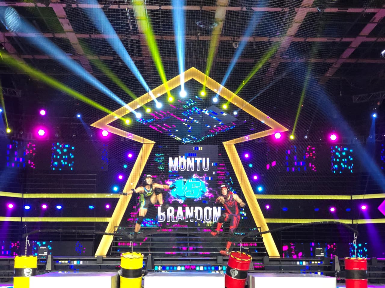 En la primera ronda de Red Inclinada, el equipo de Leones ganó el dado gracias a Montu, Estefanía y Sebastián.